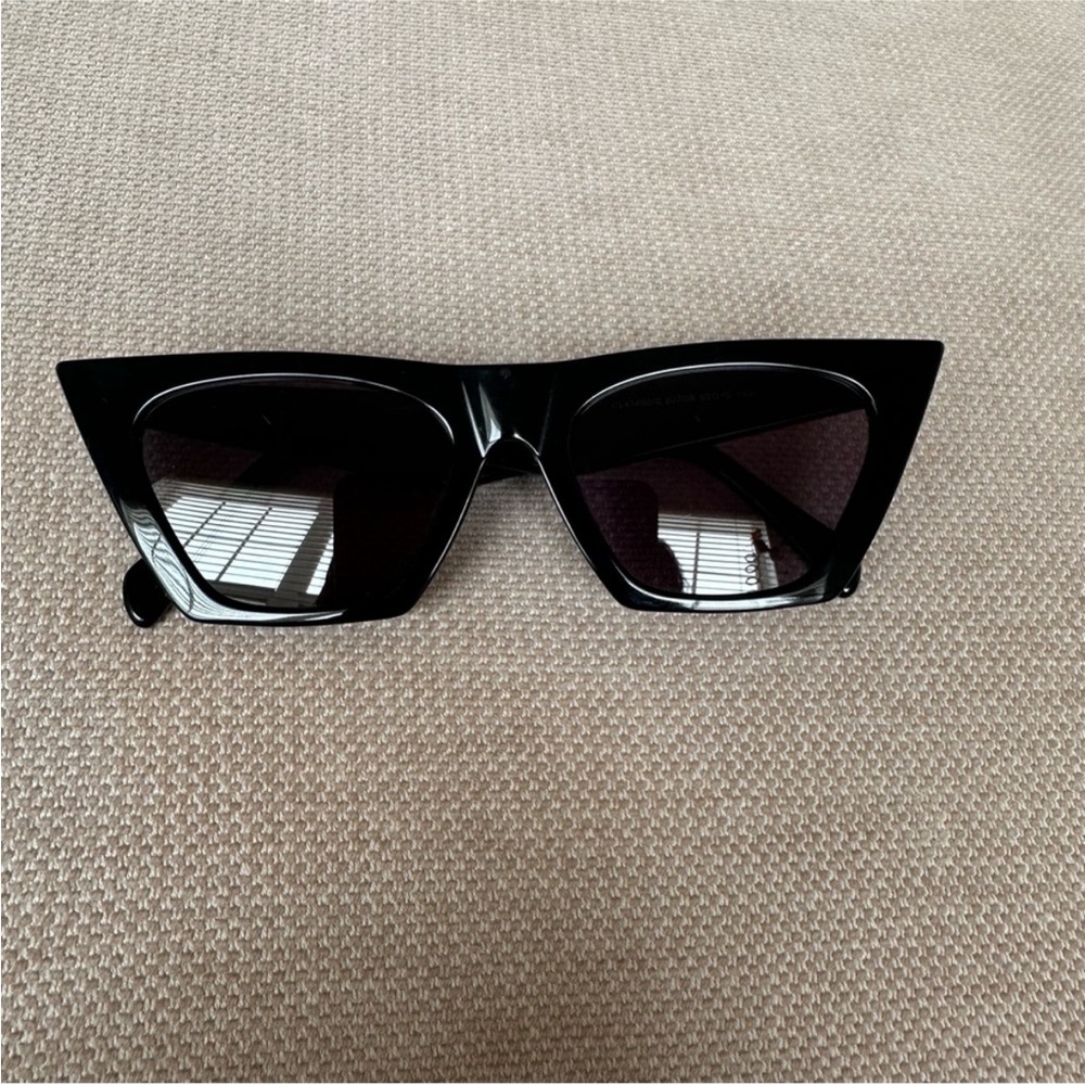 Celine Paris Edge Cat Eye Sleek Black Sunglasses for Effortless Style